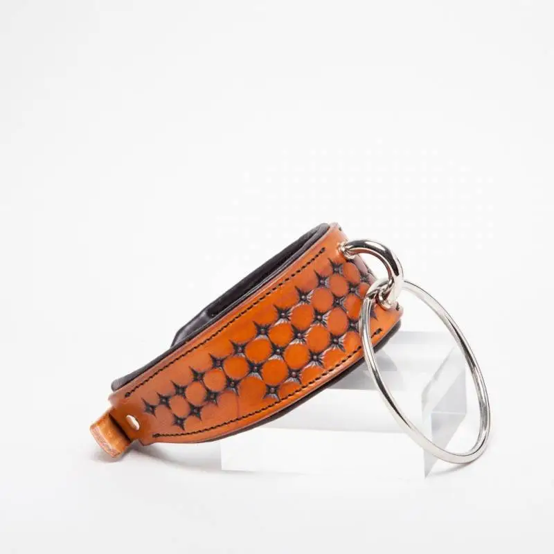 Collier Chesterfield – Image 2