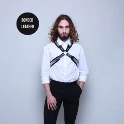 HARNAIS EN CROIX AVEC CLOUS T.U