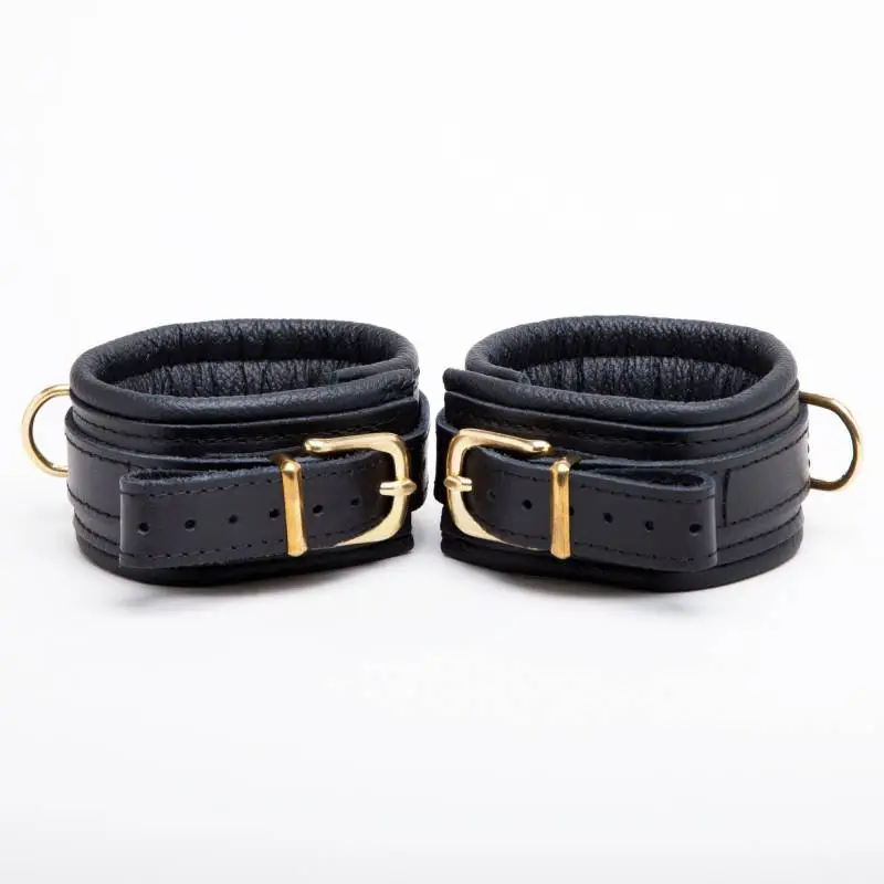 COLLECTION DEMONIA MENOTTES CHEVILLES CUIR NOIR ANNEAU DORE – Image 4